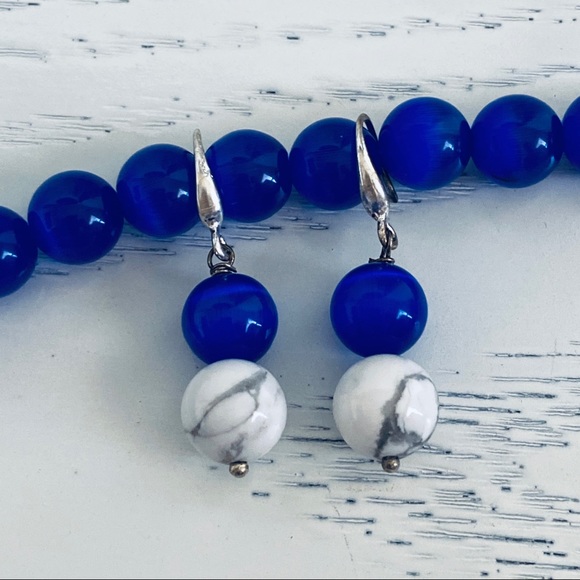 Natural blue,cats eye stone necklace - Picture 4 of 5